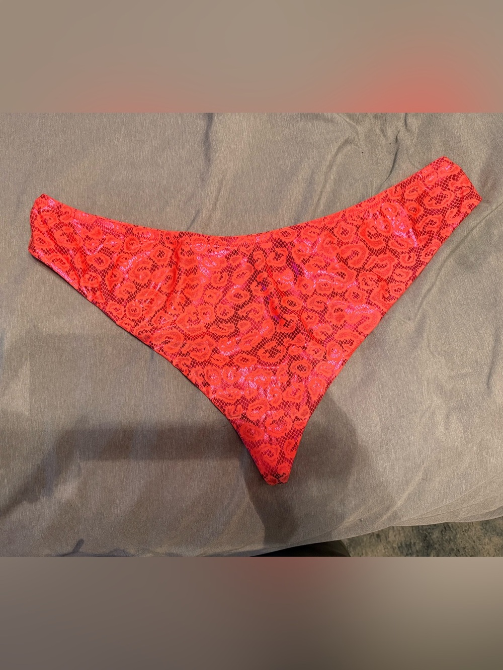 Curvy Beach Cheeky Bottom